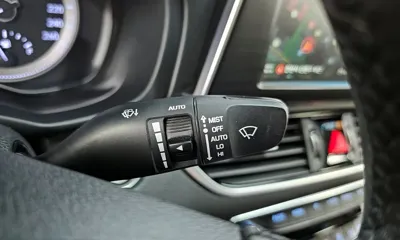 Hyundai Grandeur 2019, 35589 км, за 10706.77 USD - фото 17