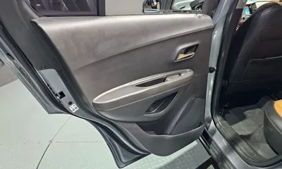ChevroletGMDaewoo Trax 2019, 57617 км, за 6794.8 USD - фото 25