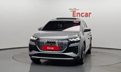 Audi Q4 e-tron 2023, 39130 км, за 25287.65 USD