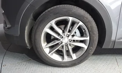 Hyundai Santafe 2016, 93745 км, за 64993.8 USD