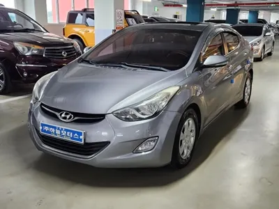 Hyundai Avante · 2011 год