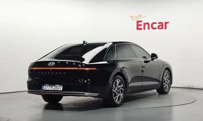 Hyundai Grandeur 2023, 45423 км, за 17876.87 USD
