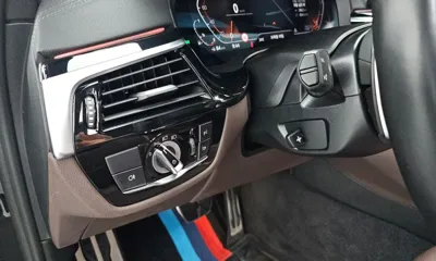 BMW 5-Series 2022, 45050 км, за 28358.03 USD - фото 29