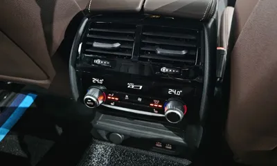 BMW 5-Series 2022, 45050 км, за 28358.03 USD - фото 30