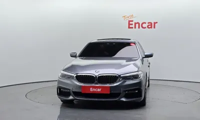 BMW 5-Series 2018, 110402 км, за 13841.05 USD