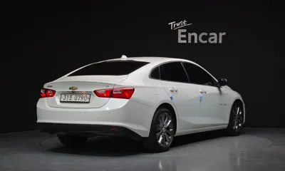 ChevroletGMDaewoo Malibu 2017, 106979 км, за 4266.77 USD