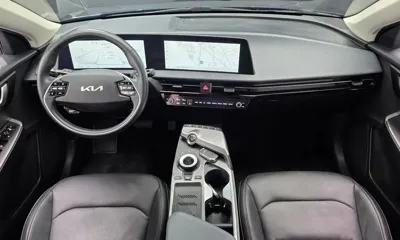 Kia EV6 2023, 54477 км, за 21172.65 USD - фото 7