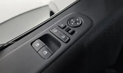 Hyundai Staria 2023, 48310 км, за 19404.82 USD - фото 28