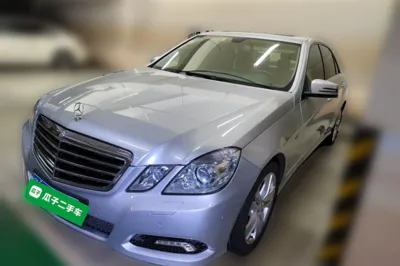 Mercedes-Benz E-Class · 2010 год