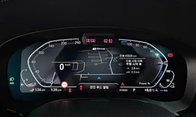 BMW 5-Series 2022, 45939 км, за 27916.44 USD - фото 8