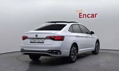 Volkswagen Jetta 2023, 25945 км, за 19824.18 USD