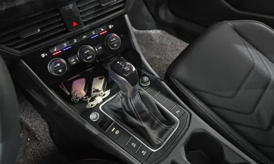 Volkswagen Jetta 2023, 25945 км, за 19824.18 USD - фото 9