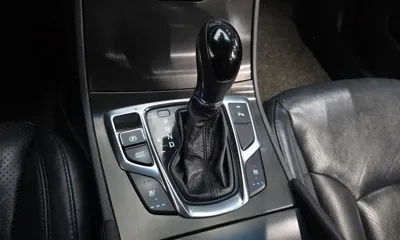Hyundai Grandeur 2015, 165333 км, за 4228.02 USD - фото 9