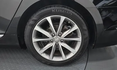Hyundai Grandeur 2015, 165333 км, за 4228.02 USD - фото 21