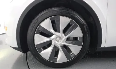 Tesla Model Y 2022, 66999 км, за 31596.11 USD