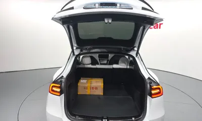 Tesla Model Y 2022, 66999 км, за 31596.11 USD - фото 20
