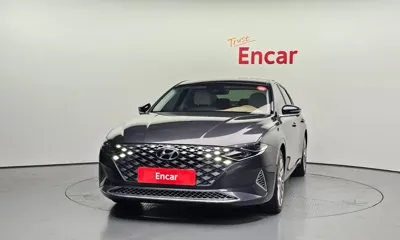 Hyundai Grandeur 2022, 124928 км, за 15032.17 USD