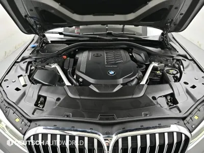 BMW 7-Series 2022, 147921 км, за 32324.19 USD - фото 6