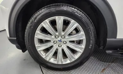 Ford Explorer 2020, 93282 км, за 17406.72 USD