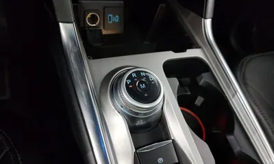 Ford Explorer 2020, 93282 км, за 17406.72 USD - фото 9