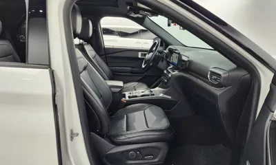 Ford Explorer 2020, 93282 км, за 17406.72 USD - фото 11