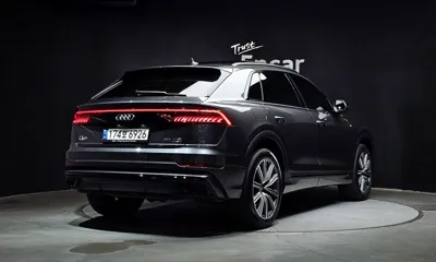 Audi Q8 2021, 38776 км, за 41628.69 USD
