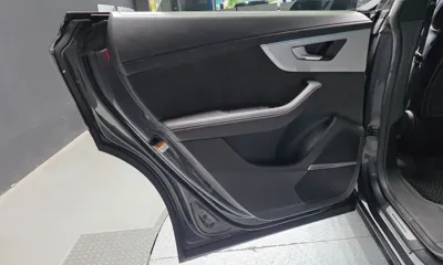 Audi Q8 2021, 38776 км, за 41628.69 USD - фото 25