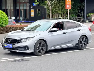 Honda Civic 2019, 46000 км, за 9122.84 USD