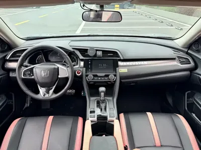 Honda Civic 2019, 46000 км, за 9122.84 USD - фото 11