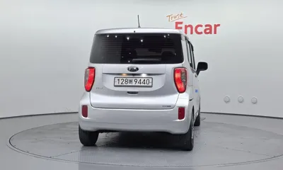 Kia Ray 2014, 117568 км, за 3872.92 USD