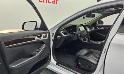 Hyundai Genesis 2015, 117657 км, за 7100.98 USD - фото 10