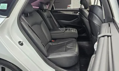 Hyundai Genesis 2015, 117657 км, за 7100.98 USD - фото 11