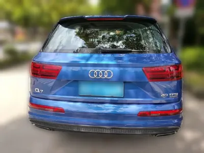 Audi Q7 2017, 108800 км, за 18565.16 USD
