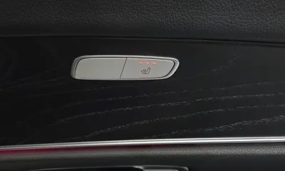 Mercedes-Benz E-Class 2018, 75133 км, за 14697.39 USD - фото 18