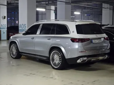 Mercedes-Benz GLS-Class 2023, 28000 км, за 134337.67 USD