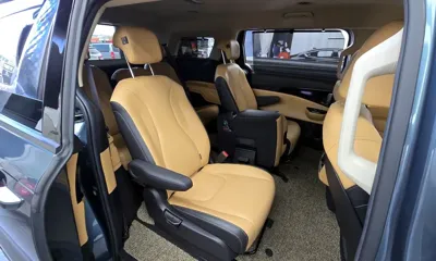 Kia Canival 2021, 52945 км, за 18720.43 USD - фото 12