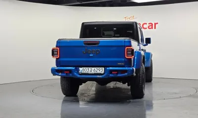 Jeep Gladiator 2021, 37701 км, за 28080.6 USD