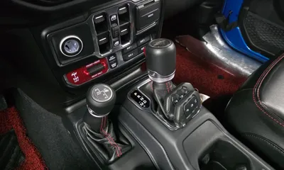 Jeep Gladiator 2021, 37701 км, за 28080.6 USD - фото 9
