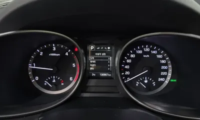 Hyundai Santafe 2016, 130867 км, за 7615.89 USD - фото 8