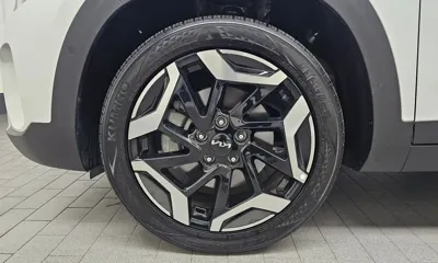 Kia Seltos 2023, 22317 км, за 16198.3 USD