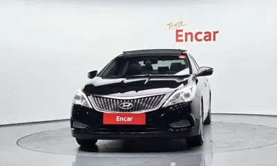 Hyundai Grandeur 2015, 149659 км, за 4162.54 USD