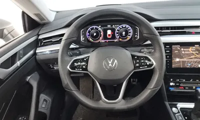 Volkswagen Arteon 2022, 34719 км, за 19437.03 USD - фото 13