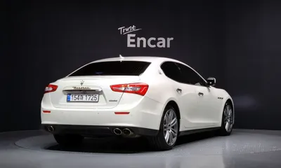 Maserati Ghibli 2014, 55725 км, за 11035.2 USD
