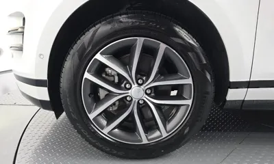 Land Rover Range Rover Evoque 2025, 8605 км, за 39385.59 USD