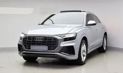 Audi Q8 · 2021 год
