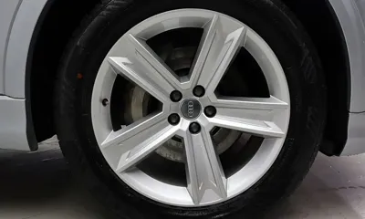 Audi Q8 2021, 115642 км, за 31384.2 USD - фото 8
