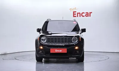 Jeep Renegade 2016, 107284 км, за 4269.57 USD