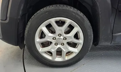 Jeep Renegade 2016, 107284 км, за 4269.57 USD