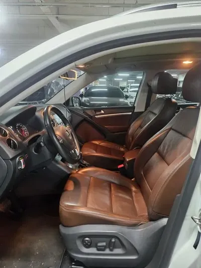 Volkswagen Tiguan 2015, 189268 км, за 5748.26 USD - фото 7