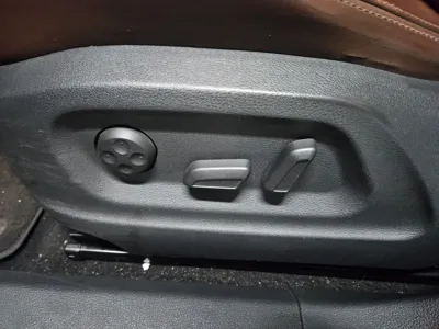 Volkswagen Tiguan 2015, 189268 км, за 5748.26 USD - фото 11